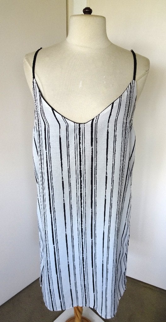 JURK MAAT 38, Kleding | Dames, Maat 38/40 (M), Meerkleurig, Ophalen of Verzenden, Knielengte
