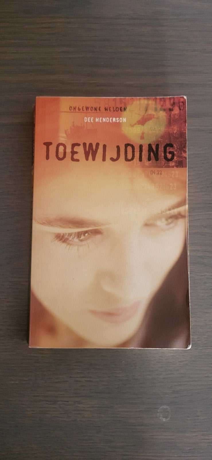 Toewijding - Ongewone Helden door Dee Henderson, Ophalen of Verzenden, Gelezen, Dee Henderson, Europa overig