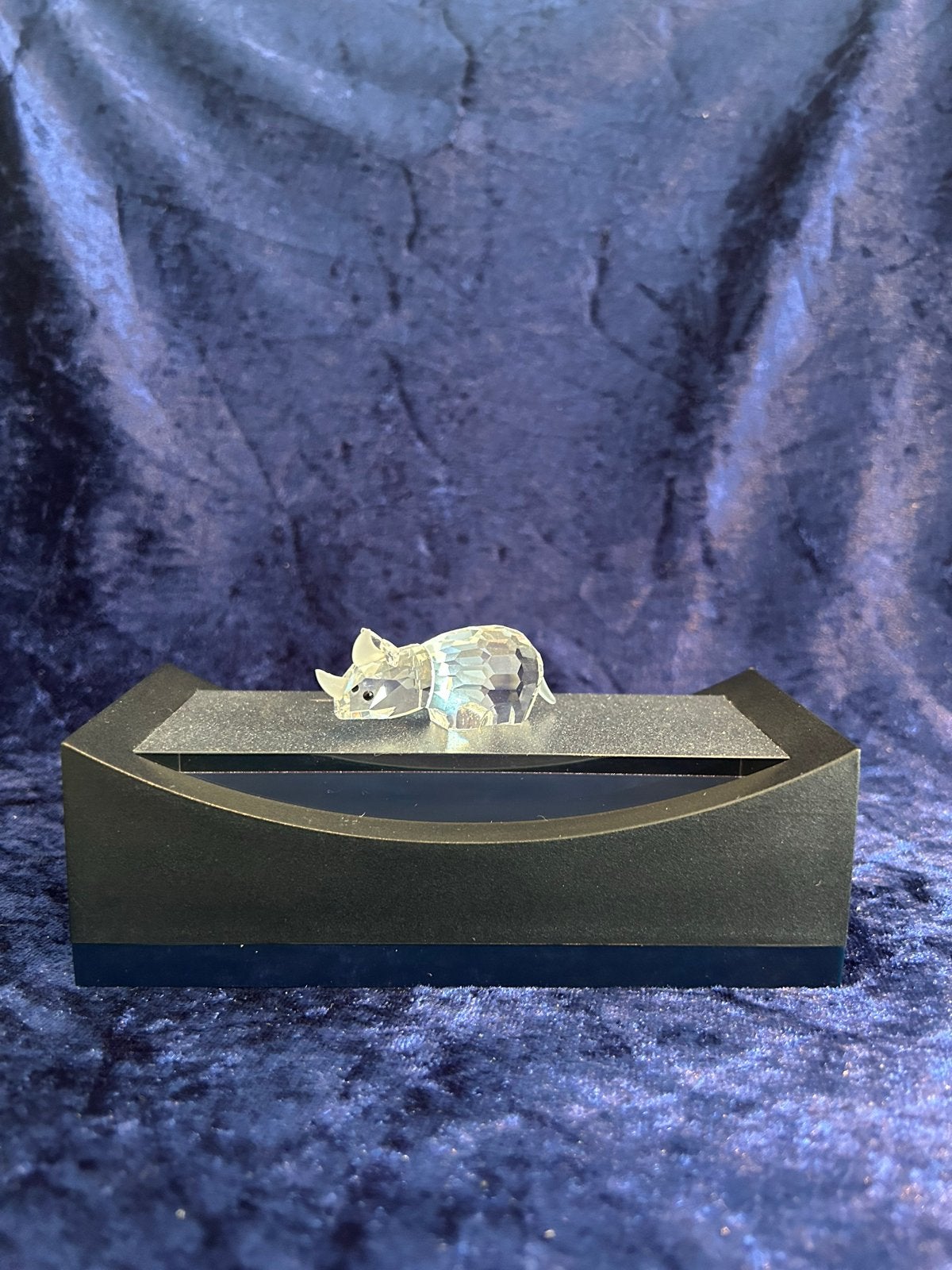 Swarovski Neushoorn Kristal Figuurtje met Certificaat, Ophalen of Verzenden, Zo goed als nieuw, Figuurtje