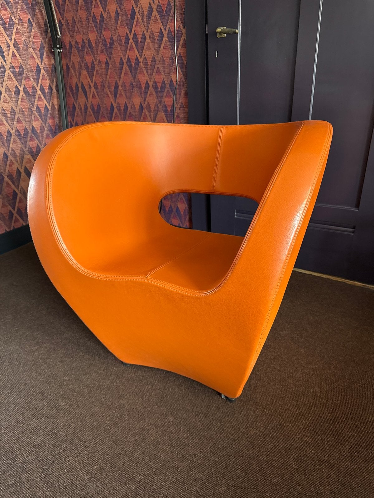 Moroso Victoria & Albertfauteuil - Oranje design stoel, Ophalen, Overige kleuren, Leer, Zo goed als nieuw