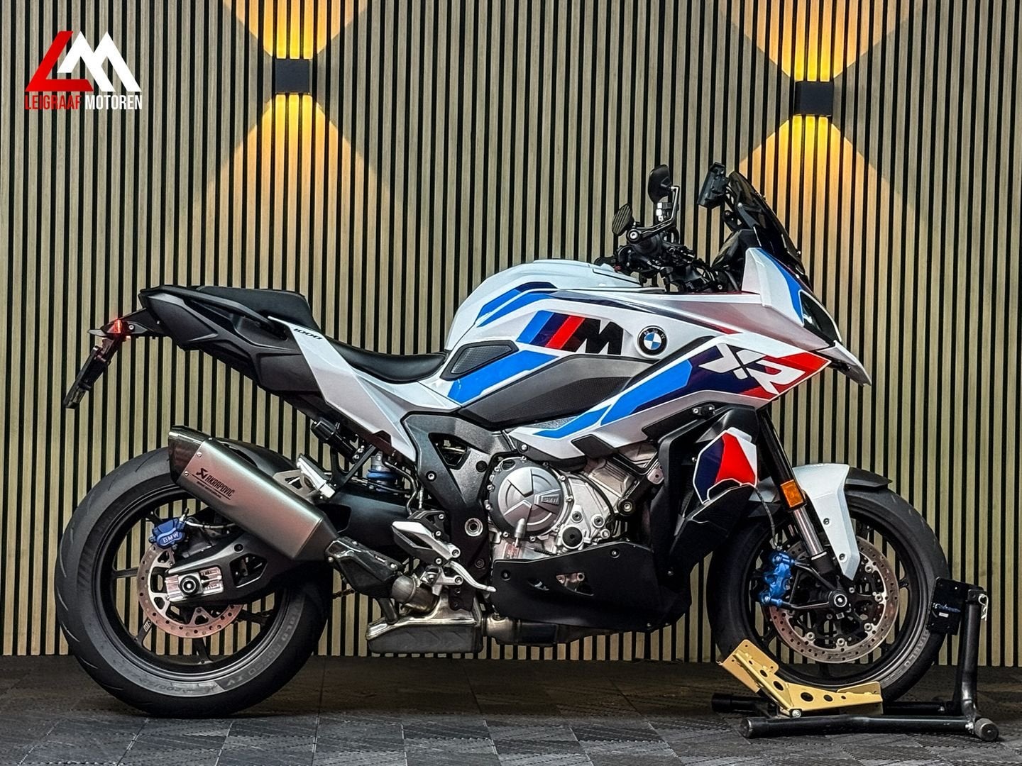 BMW M 1000 XR - Alarm - Carpuride - Akrapovic - 2025, 4 cilinders, Bedrijf, Onbekend, Meer dan 35 kW