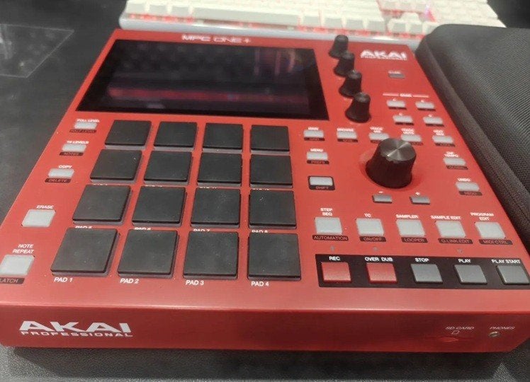 Akai MPC one+, Ophalen of Verzenden, Zo goed als nieuw
