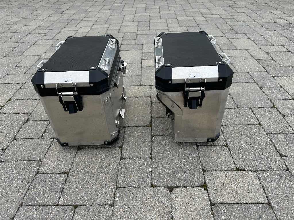 BMW R1250GS & R1200GS LC Adventure zijkoffers kofferset, Ophalen, Gebruikt