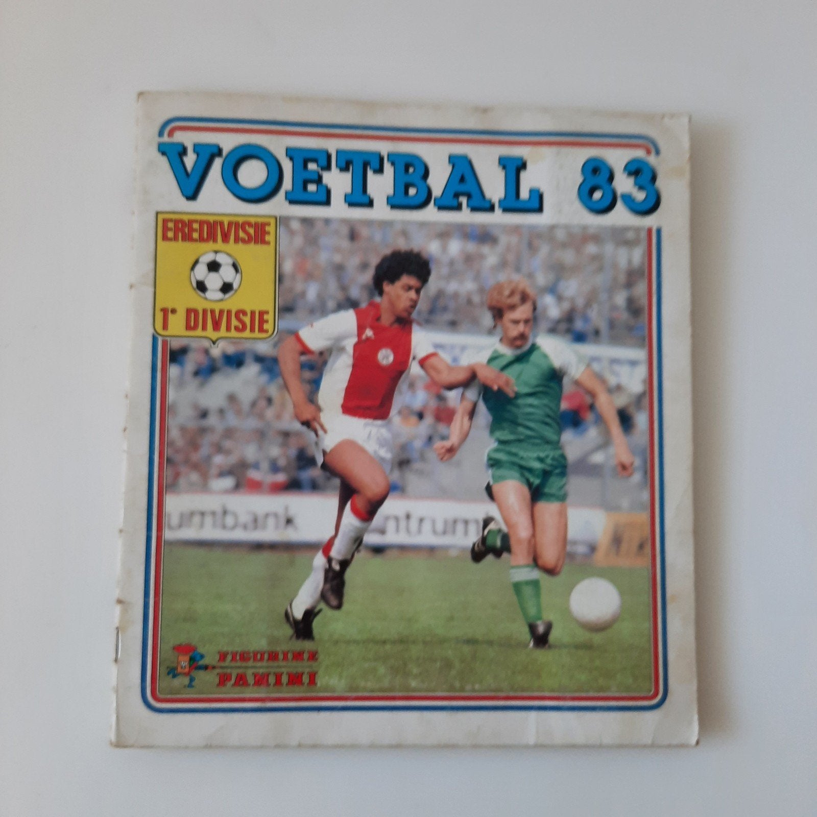 Voetbal 83 Panini met van Basten, Rijkaard en Gullit, Verzamelen, Ophalen of Verzenden, Gebruikt, Buitenlandse clubs, Poster, Plaatje of Sticker