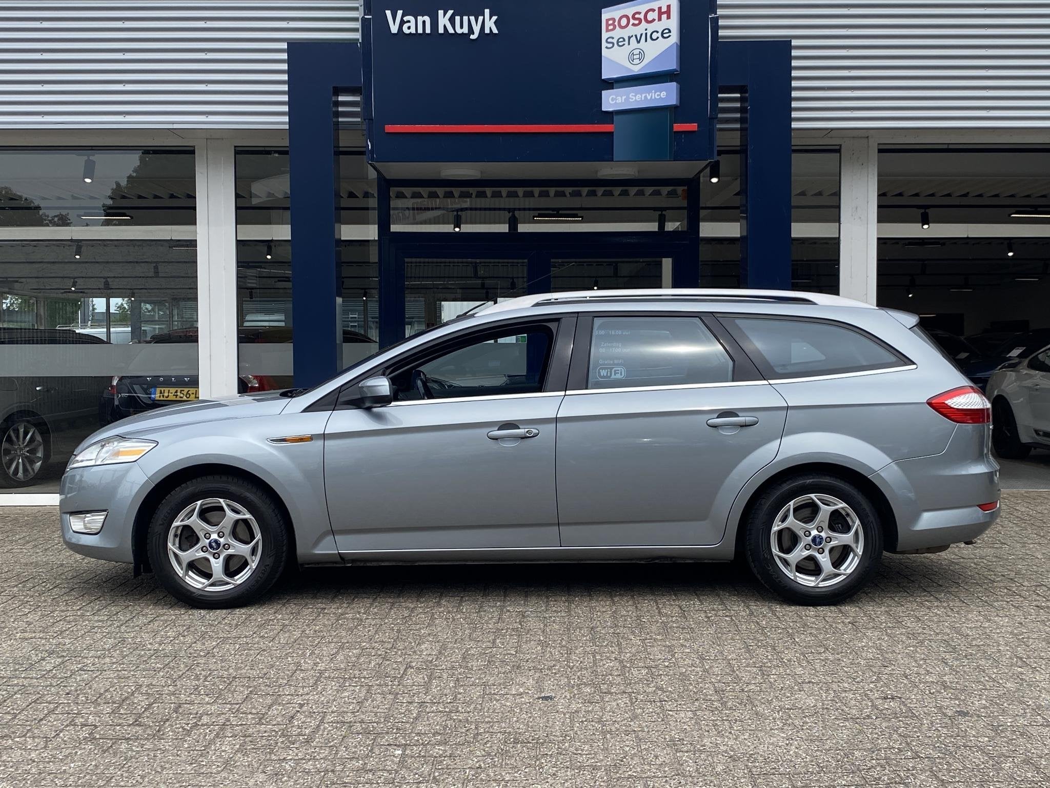 Ford Mondeo Wagon 2.0-16V Limited / NL-Auto / Complete Onder, 145 pk, Gebruikt, 4 cilinders, Mondeo