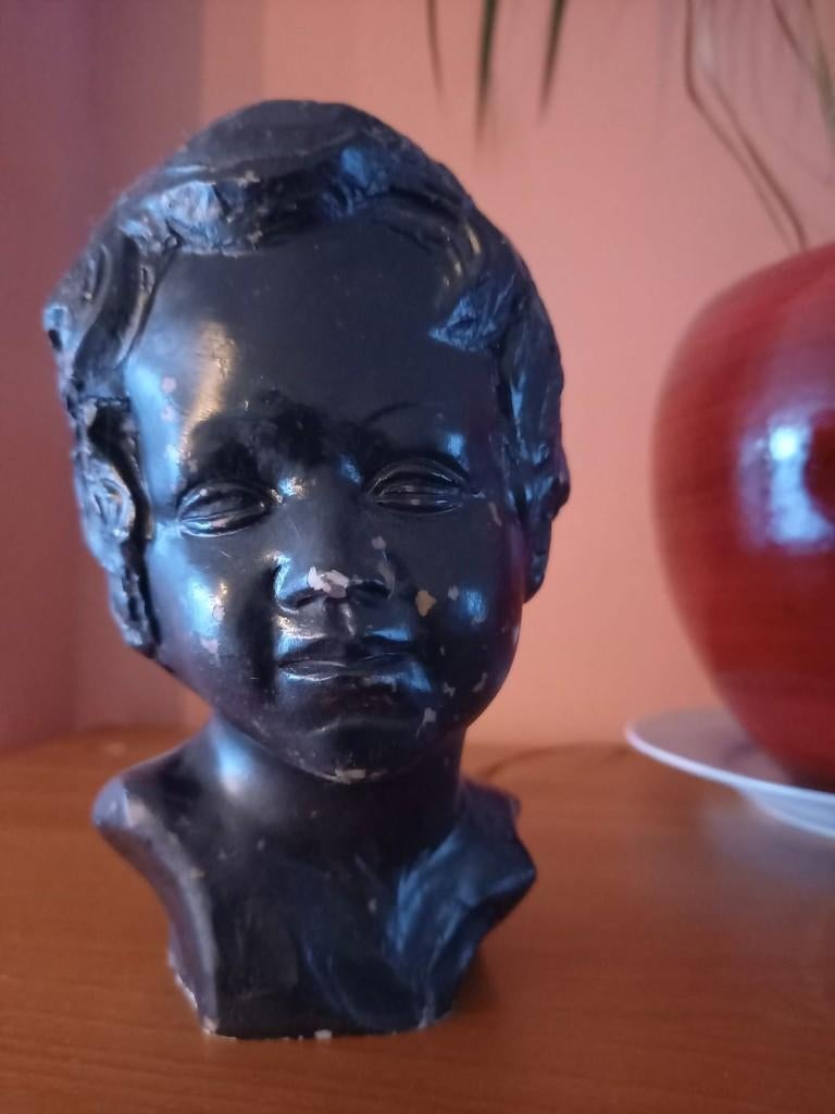 Kinderhoofdje zwart steen, Ophalen, Zo goed als nieuw, Dier