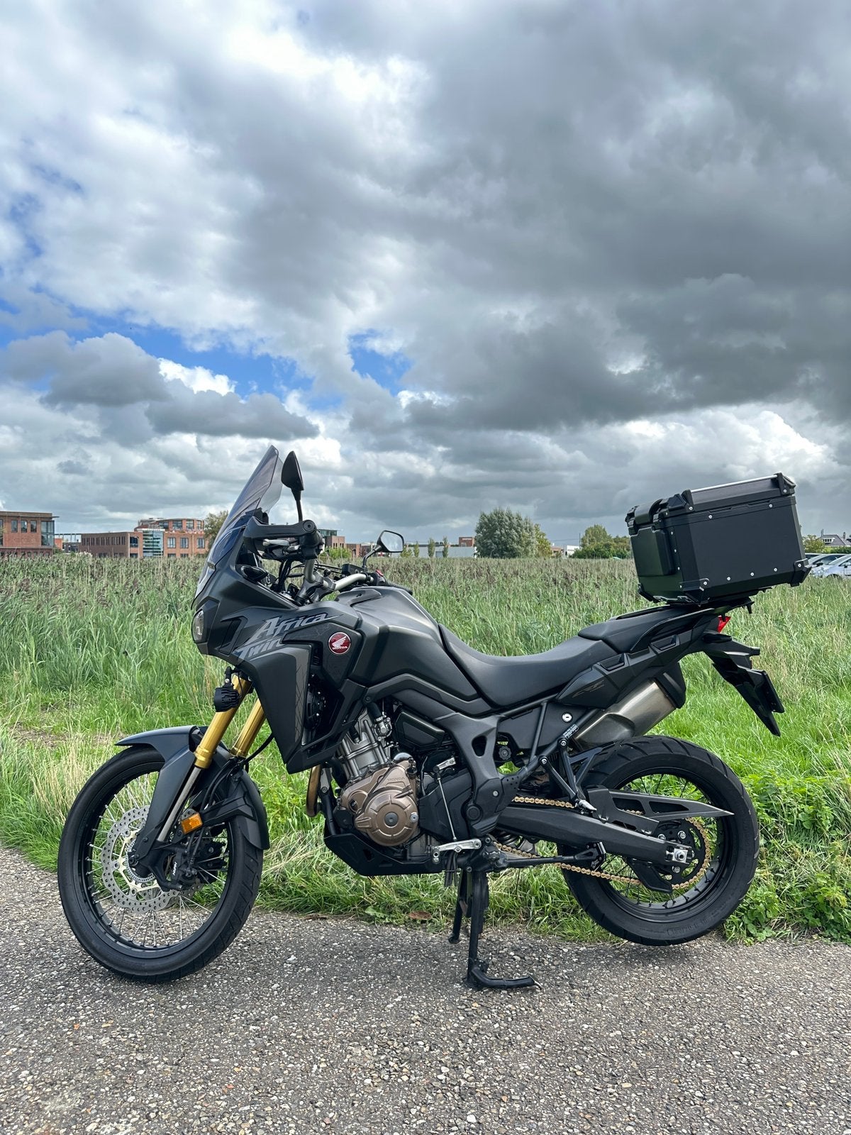 Honda Africa Twin CRF1000L 2017 | 40.000 km | Extra’s, 2 cilinders, Occasion, Motorrijbewijs A, Particulier