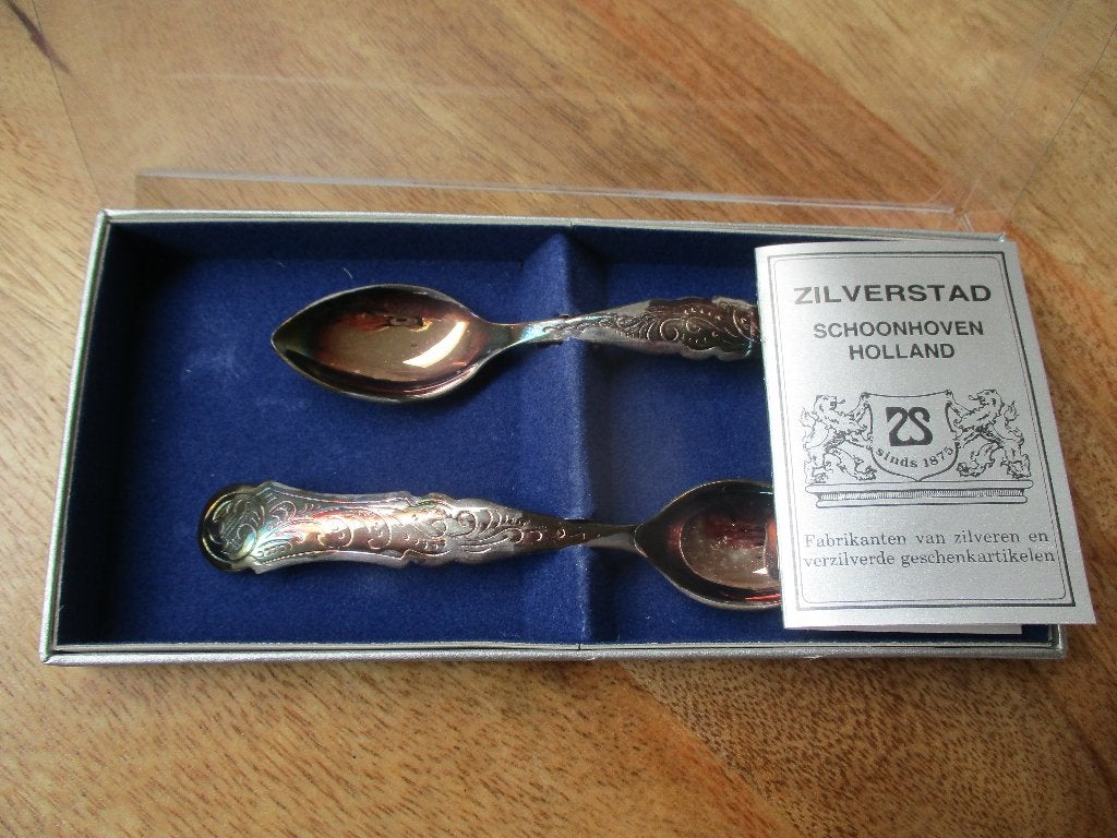 Zilverstad Schoonhoven 2 verzilverde Biedermeier lepeltjes, Antiek en Kunst, Antiek | Bestek, Ophalen of Verzenden