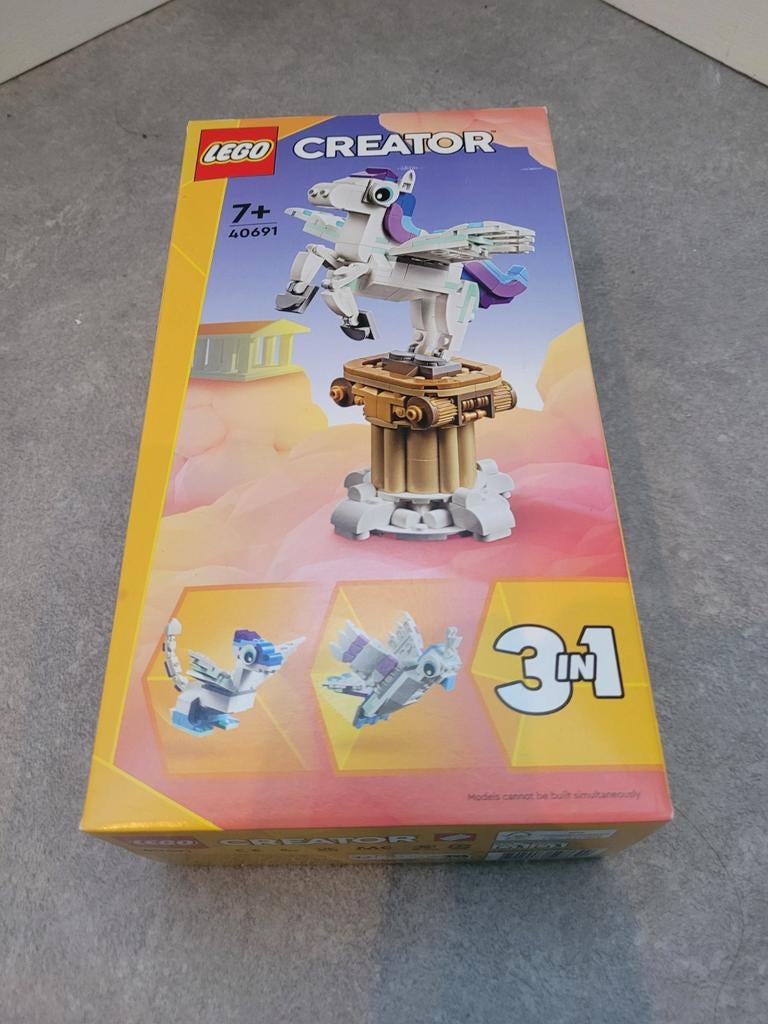 Lego mythical pegasus (40691) NIEUW, Ophalen of Verzenden, Nieuw