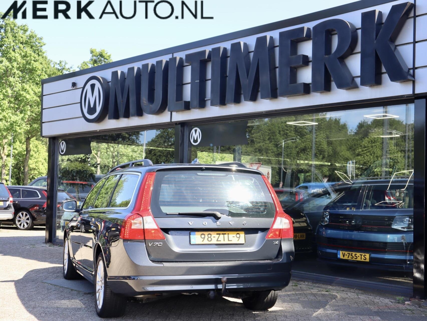 Volvo V70 T4 Limited Edition Automaat, Leder,Stoelverwarming, Euro 5, Zwart, 4 cilinders, 179 pk