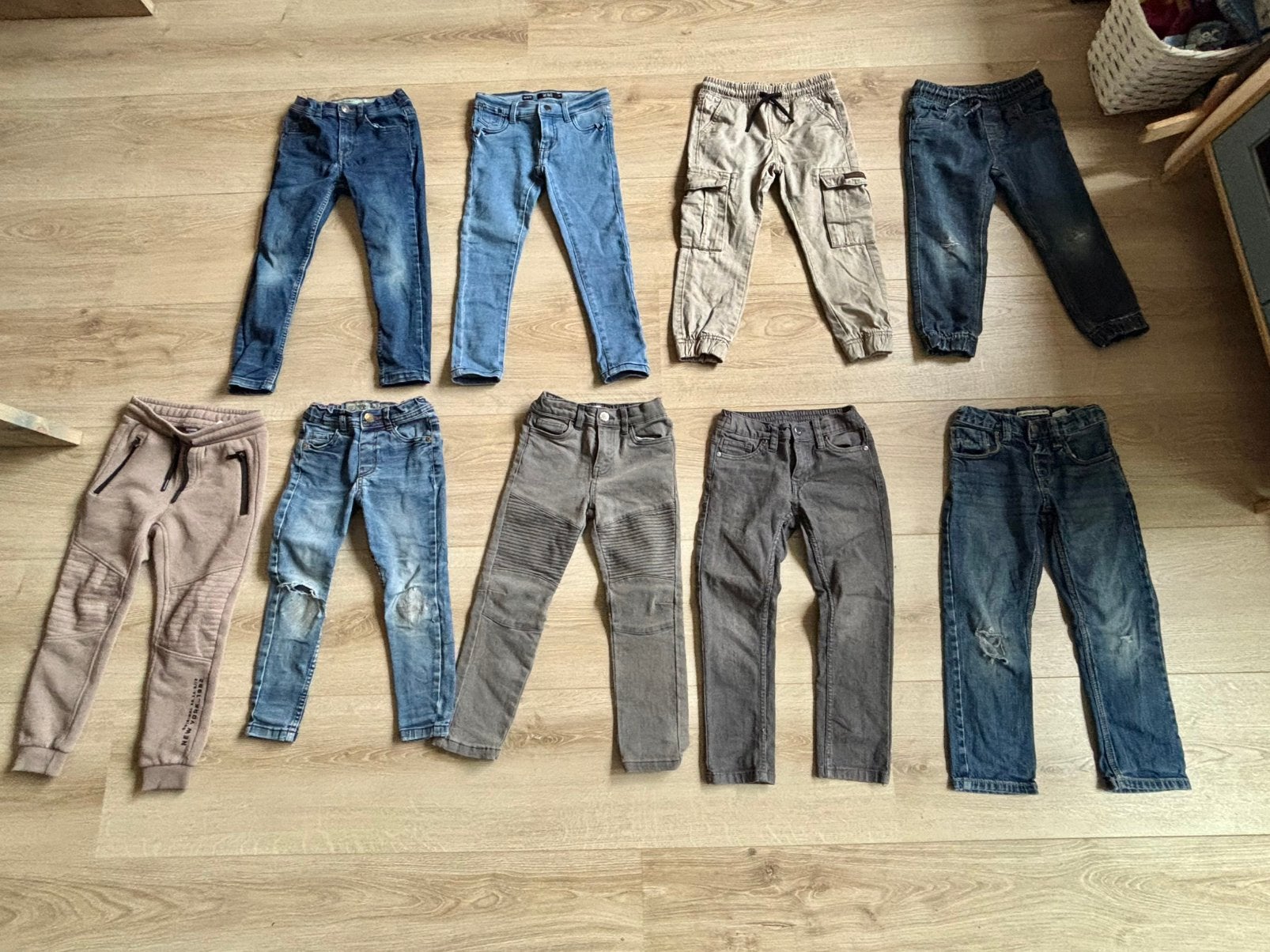 Jongens broeken, Ophalen of Verzenden, Zo goed als nieuw, Maat 110