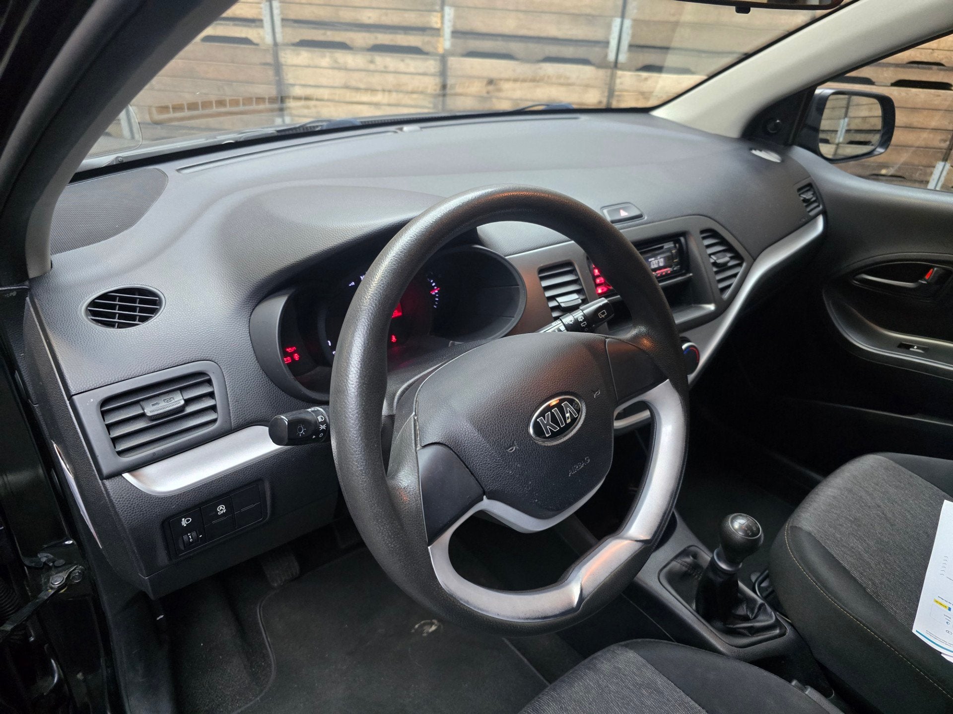 Kia Picanto 1.0 CVVT ComfortLine Airconditioning CPV Radio C, Auto's, Voorwielaandrijving, Euro 5, Stof, Gebruikt