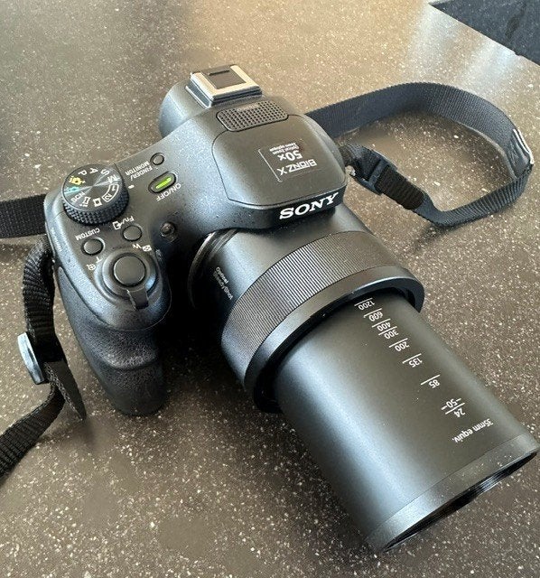 Sony HX400V • ZEISS 50x zoom • 24-1200mm • complete set, Kantelbaar/draaibaar scherm, Ophalen of Verzenden, Zo goed als nieuw