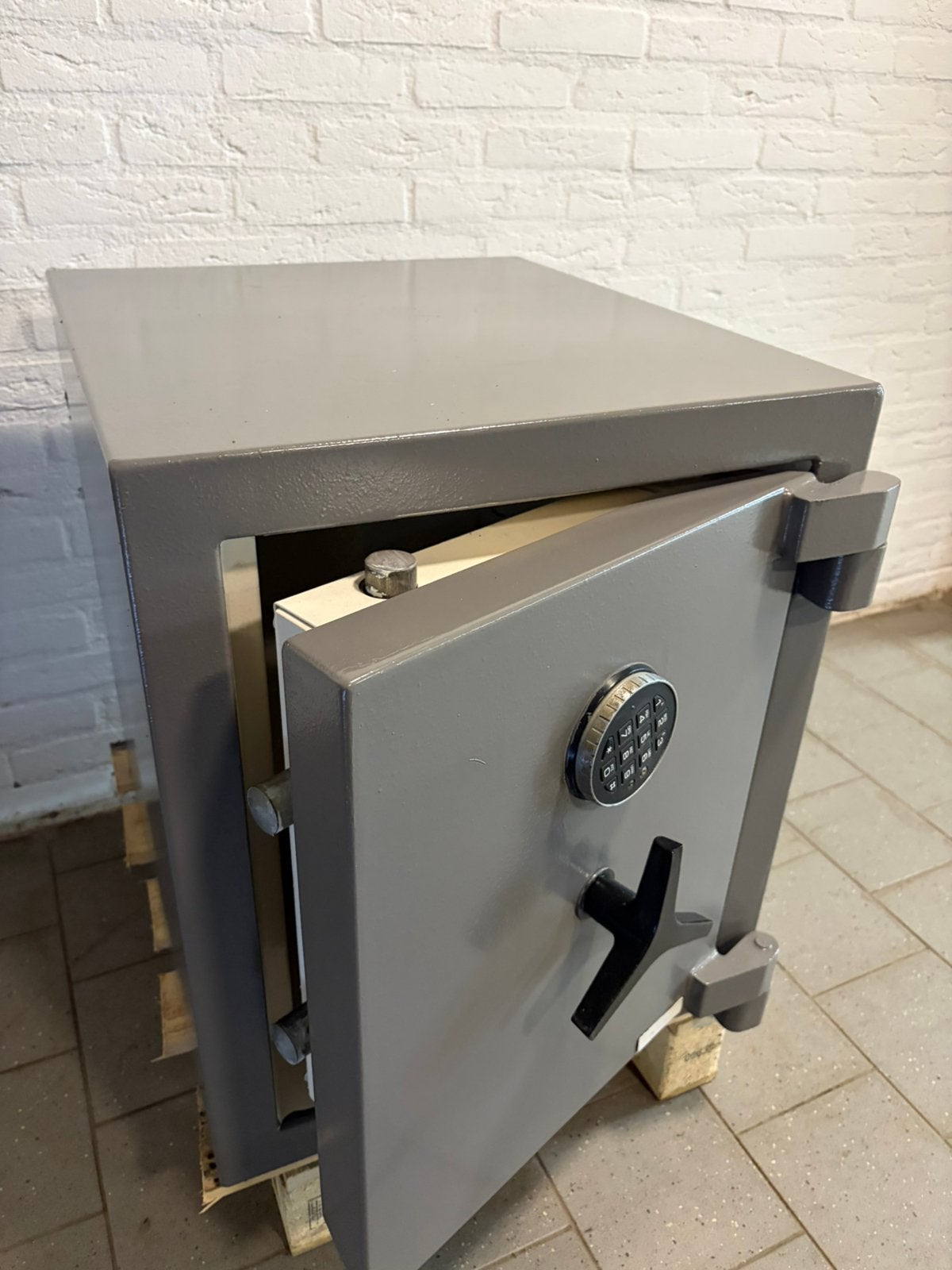 Digitale professionele kluis, Ophalen, Zo goed als nieuw
