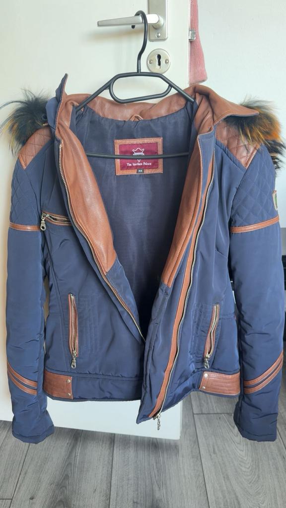 Mooie winterjas van The Leather Palace., Kleding | Dames, Maat 42/44 (L), Ophalen of Verzenden, Zo goed als nieuw, Jack