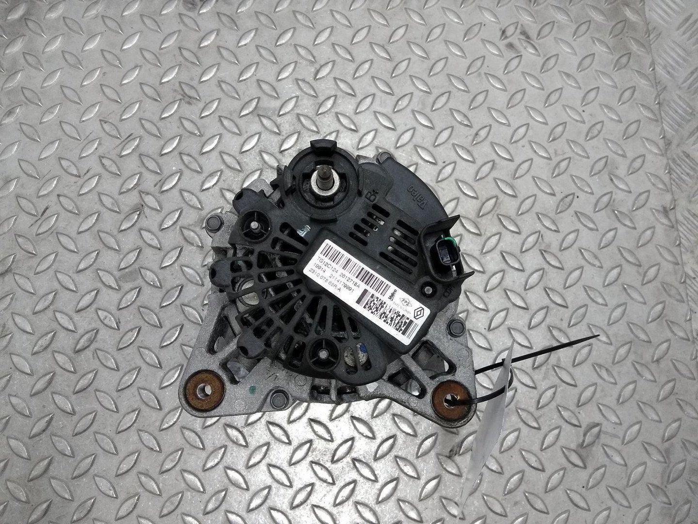 Foto 2 van RENAULT CLIO Clio IV Berline 5P (B98) BHAL DYNAMO 2014
