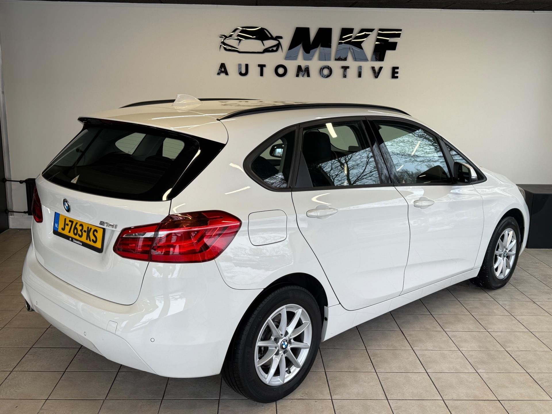 BMW 2-serie Active Tourer 216i Executive Edition ECC/HU/LED!, Auto's, Voorwielaandrijving, 1330 kg, Gebruikt, Euro 6