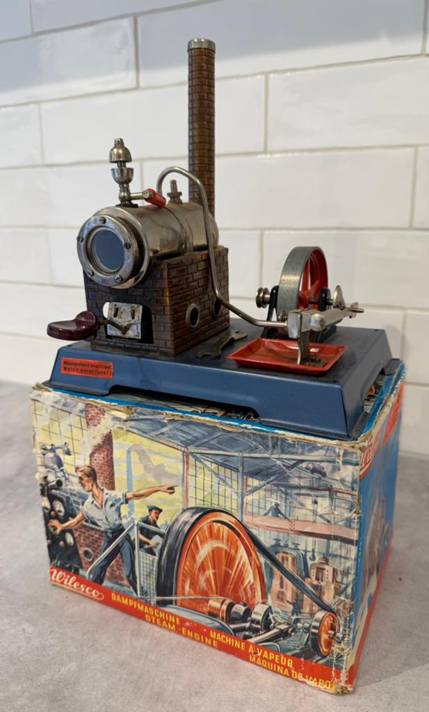 Vintage Wilesco Stoommachine, model D6. Compleet met doos., Antiek en Kunst, Antiek | Speelgoed, Ophalen of Verzenden
