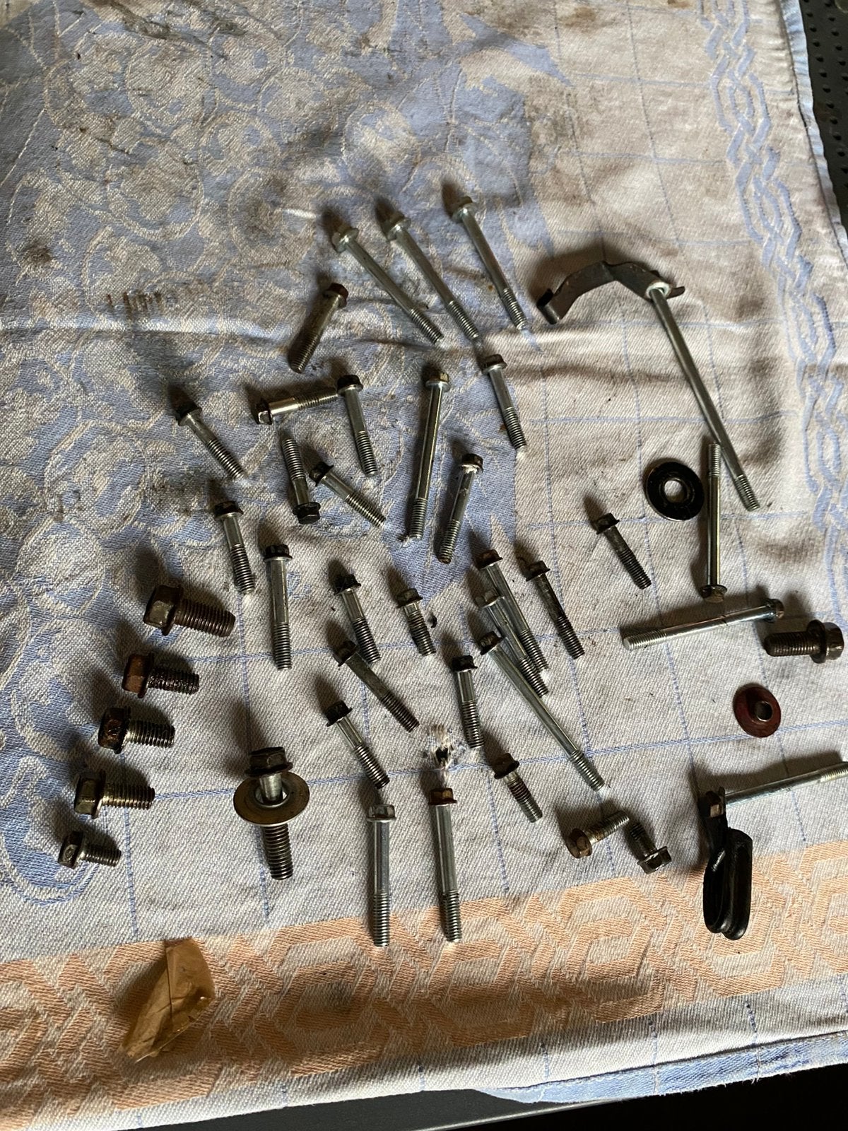 Diverse orginele bouten honda mb mt mbx mtx, Ophalen of Verzenden, Gebruikt, Overige typen