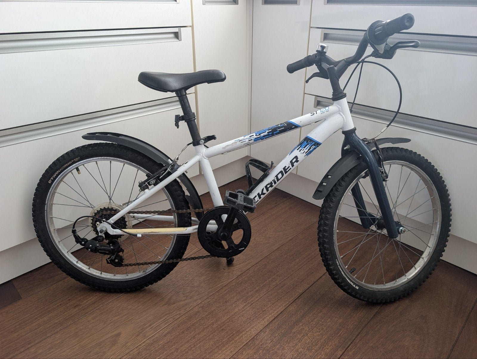 B'twin Rockrider ST120 20 inch 6 versnellingen, Ophalen, 20 inch of meer, Gebruikt, Velgrem