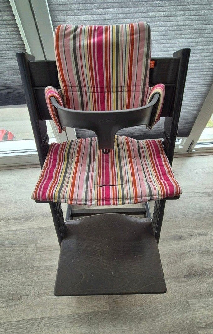 Stokke Tripp Trapp stoel met babyset en kussenset, Ophalen, Gebruikt, Meegroeistoel, Afneembaar eetblad