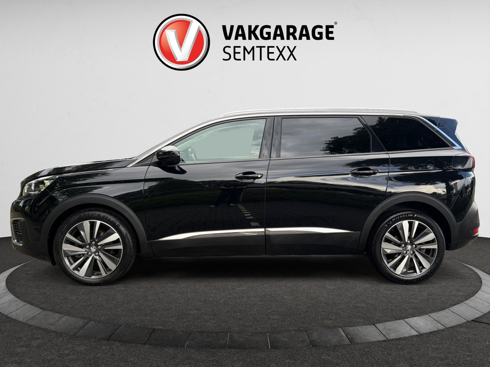 Peugeot 5008 1.2 PureTech Blue Lease Premium 7 Persoons | Cl, Auto's, Voorwielaandrijving, Gebruikt, 1199 cc, 1290 kg