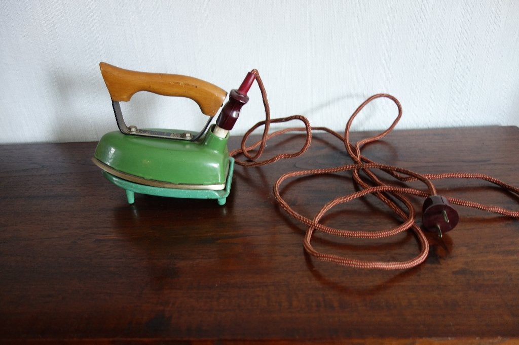 Strijkijzer electra curiosa, Ophalen of Verzenden
