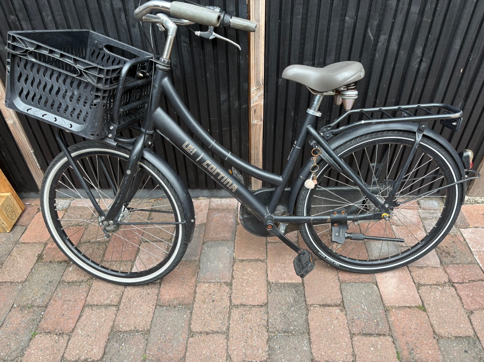 Cortina  U4 kinderfiets meisjes 24 inch 3 versnellingen, Minder dan 47 cm, Ophalen, Zo goed als nieuw, Versnellingen