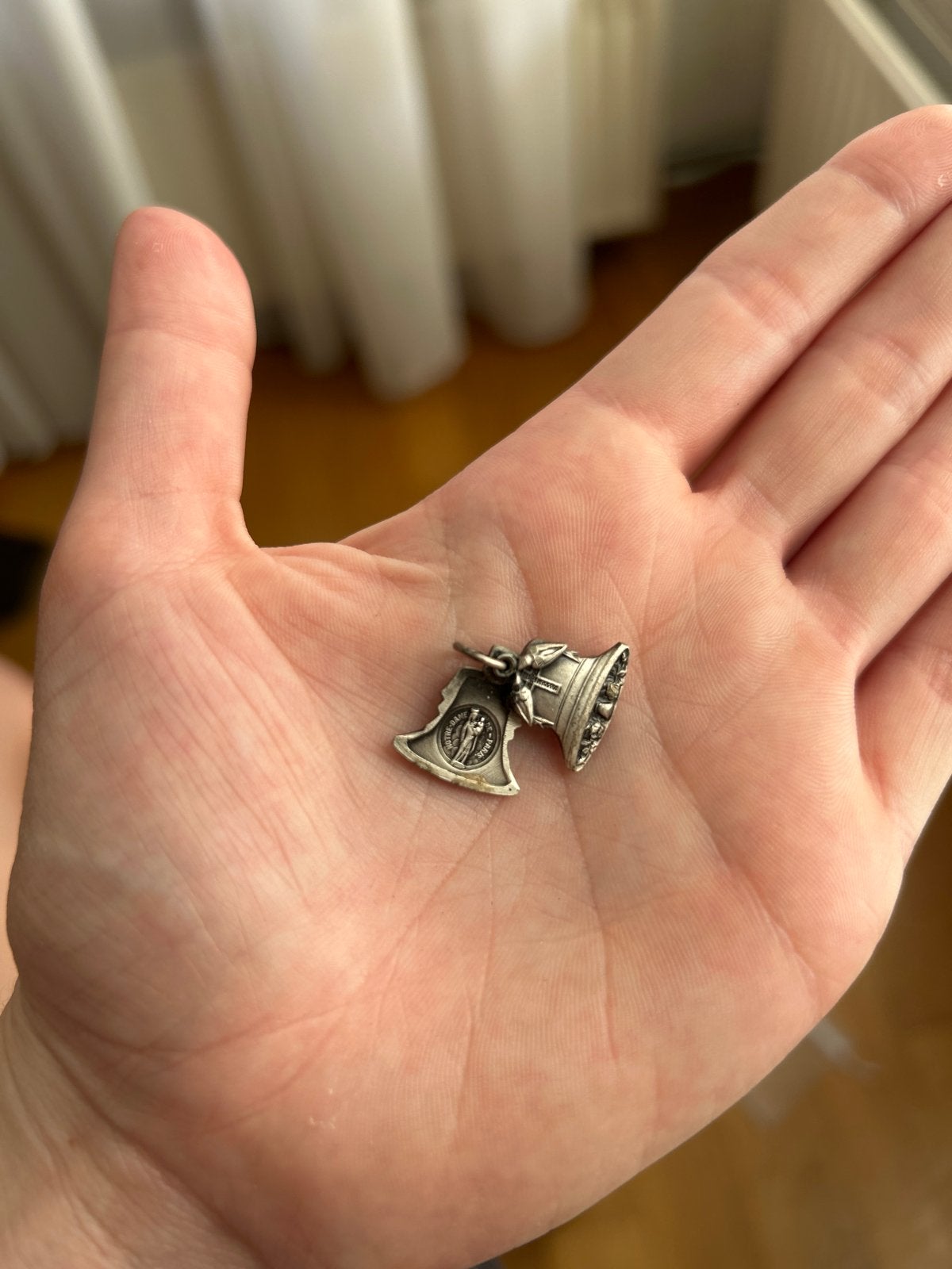 religieuze 'slide bell' hanger (schuifmedaille), Ophalen of Verzenden