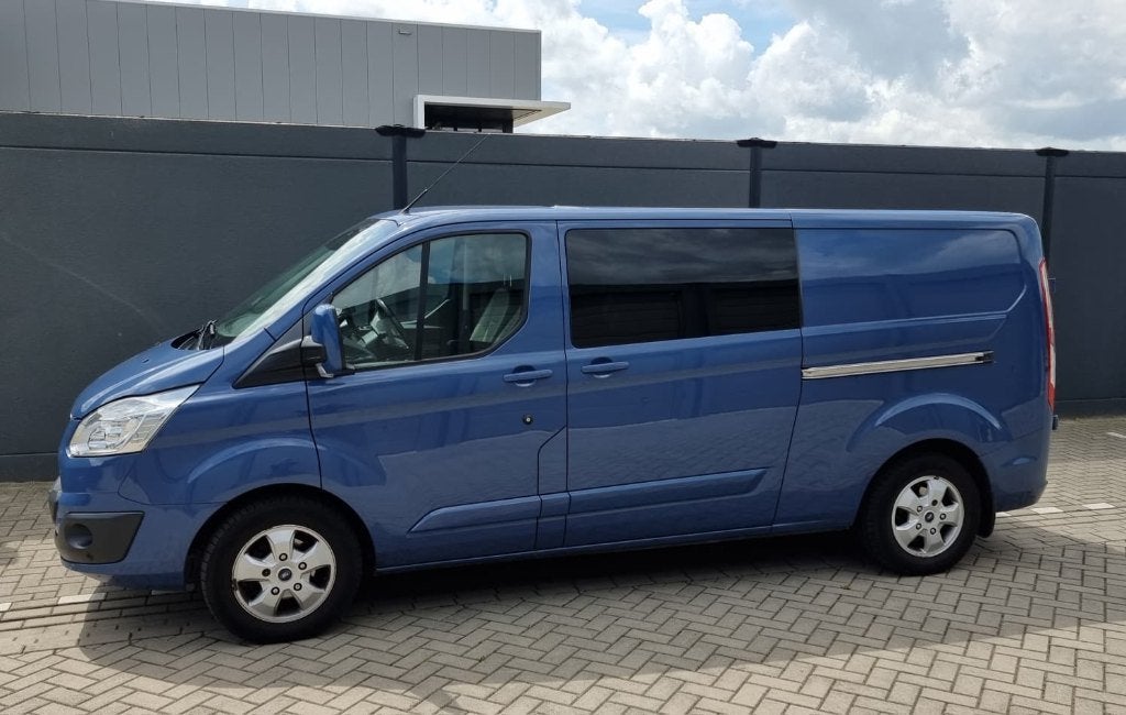Ford Transit Custom L2H1 Dubbele Cabine, bouwjaar 2017, Auto's, 1995 cc, Euro 6, 4 cilinders, 2000 kg