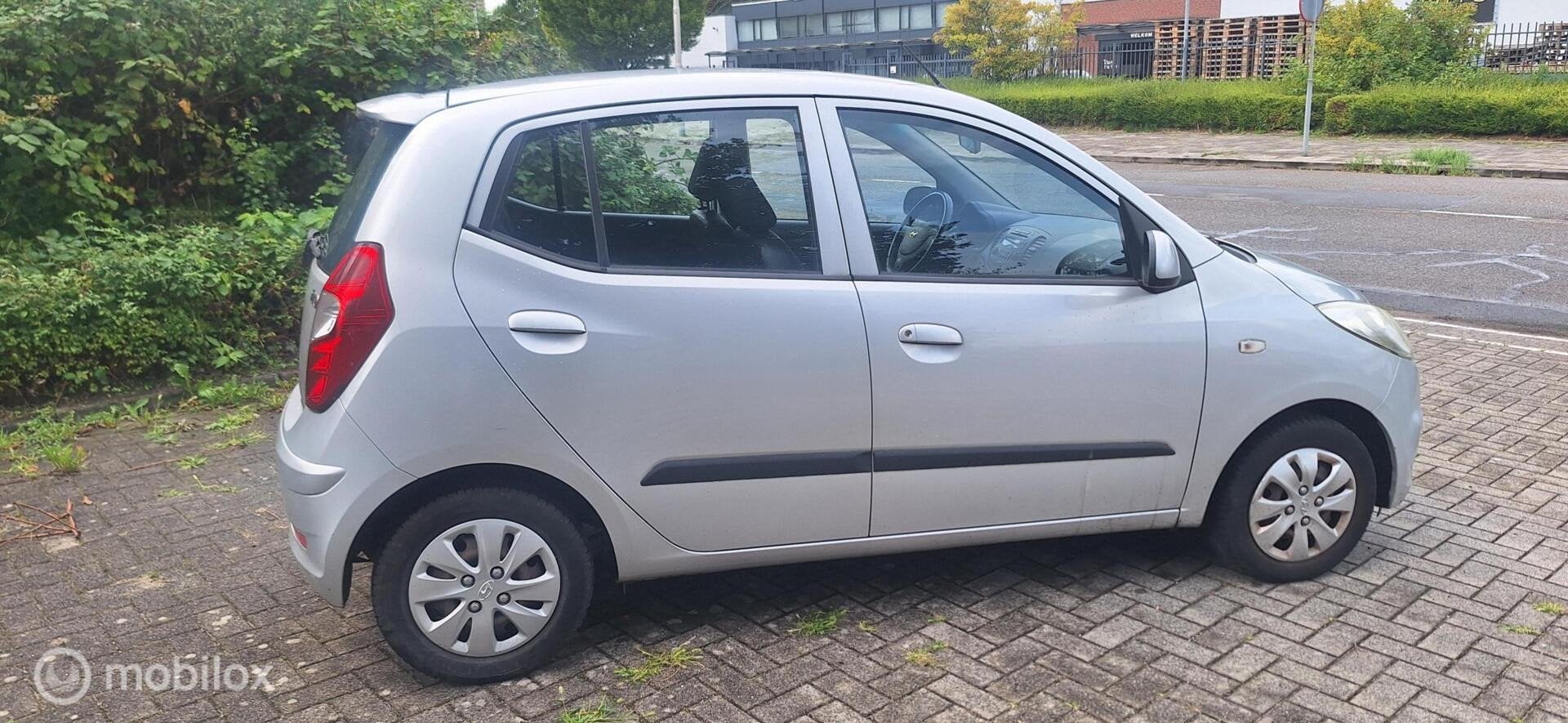 Foto 9 van Hyundai i10 1.1 i-Drive Cool