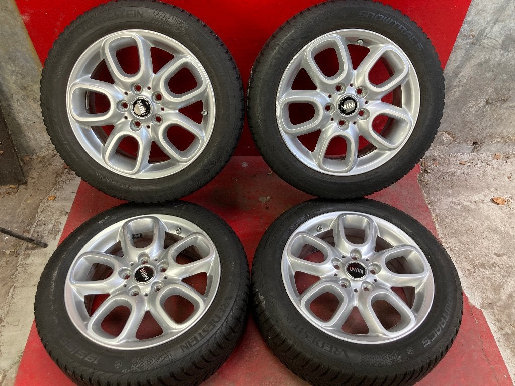 Winterbanden Mini 2014 t/m 2026 195/55R16 Vredestein, Gebruikt, 16 inch, ., Banden en Velgen