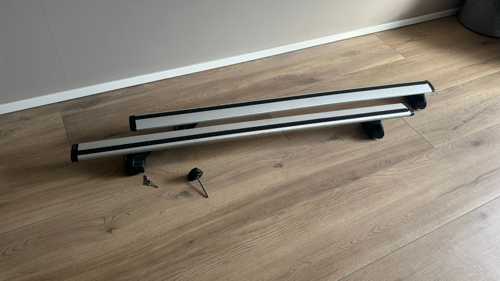 Thule Wing Edge dakdragers Renault Kadjar 2017-2022, Auto diversen, Dakdragers, Ophalen, Zo goed als nieuw
