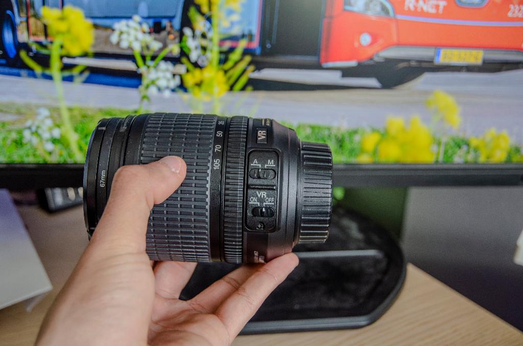 Nikon AF-S Nikkor 18-105mm f/3.5-5.6G VR DX, Audio, Tv en Foto, Fotografie | Lenzen en Objectieven, Ophalen, Zo goed als nieuw