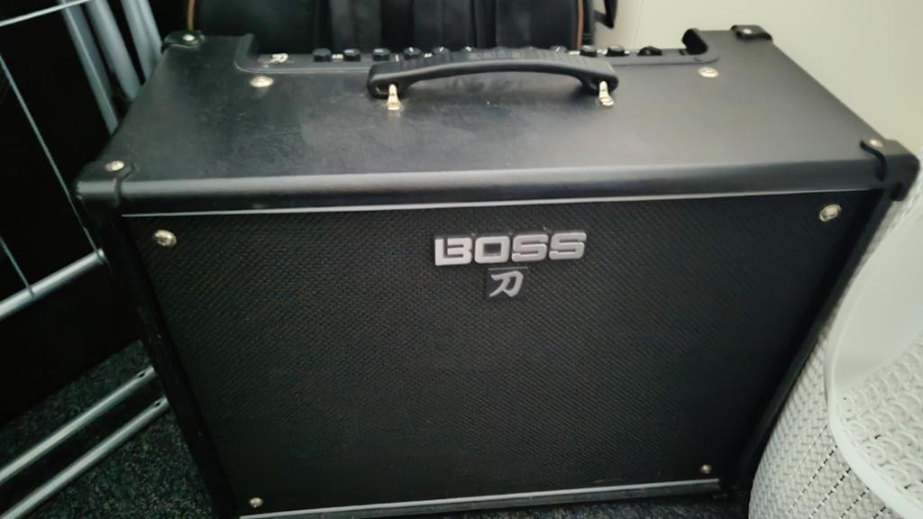 BOSS katana 100W gitaar amp (guitar amp), Muziek en Instrumenten, Versterkers | Bas en Gitaar, Ophalen of Verzenden, Zo goed als nieuw