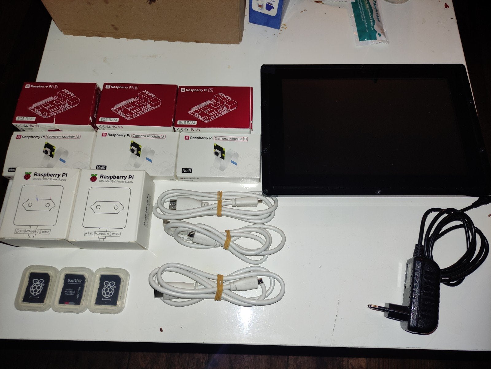 Raspberry Pi 5 Bundle | 3x Pi 5 (8GB) + Scherm + Camera's, Ophalen, Minder dan 4 GB, Minder dan 2 Ghz, Zo goed als nieuw
