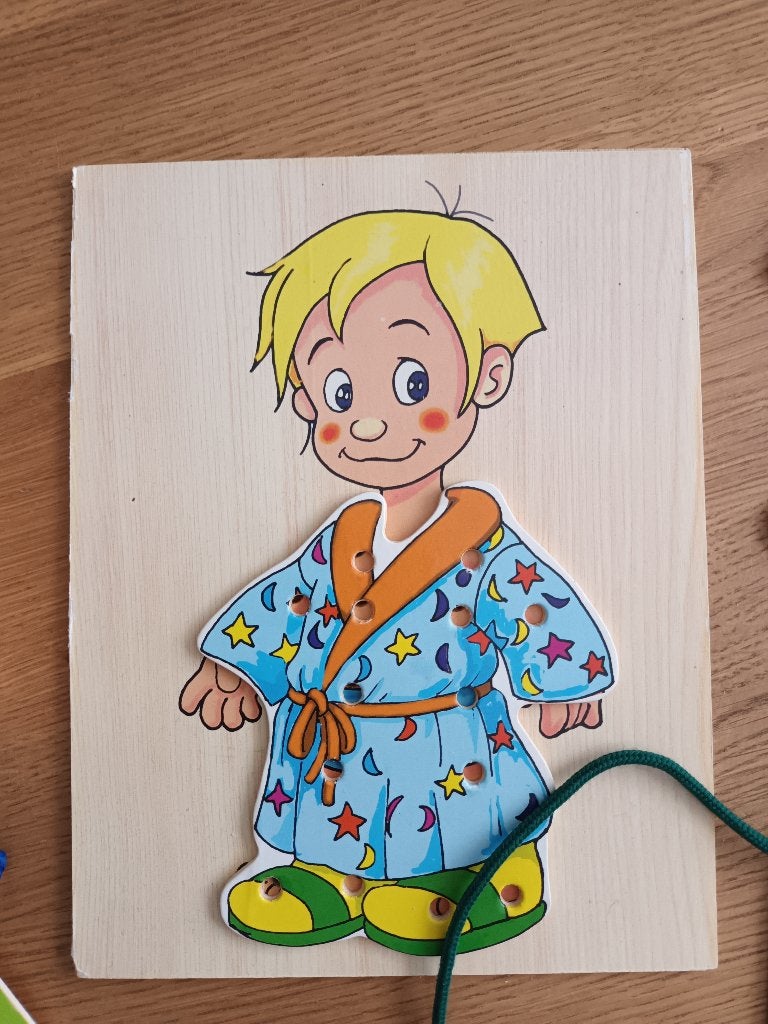 Houten speelgoed-rijgspel, Kinderen en Baby's, Speelgoed | Houten speelgoed, Ophalen, Gebruikt, Overige typen
