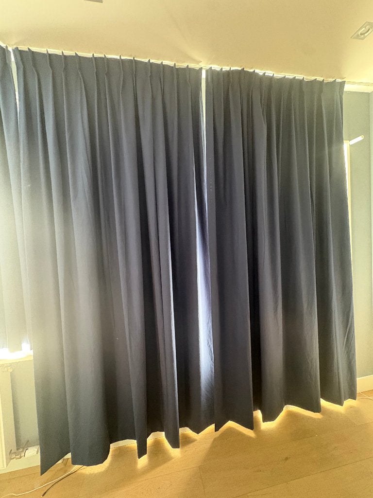 donkerblauwe gordijnen 255h x220b, Ophalen, Overige merken, Blauw, 220 cm