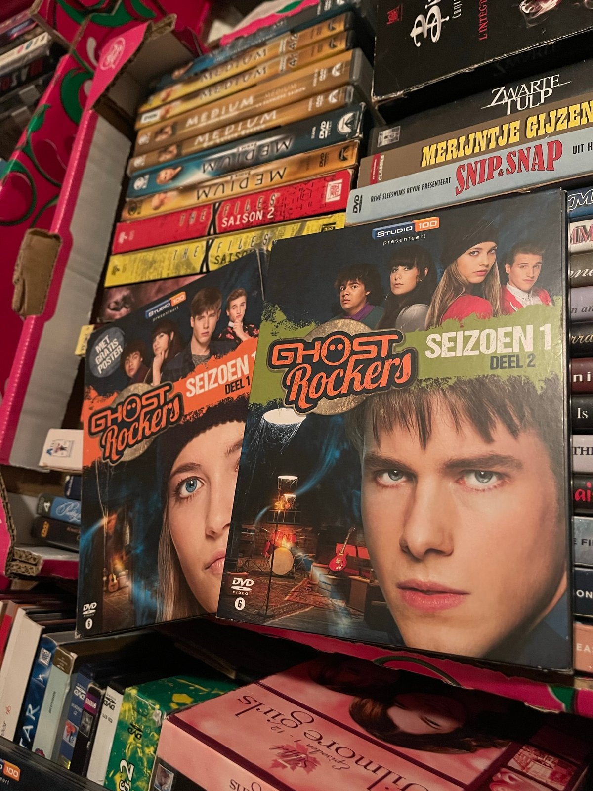Ghost Rockers Seizoen 1 Deel 1 & Deel 2 DVD, Cd's en Dvd's, Gebruikt, Seizoen 1, Ophalen of Verzenden, Vanaf 6 jaar