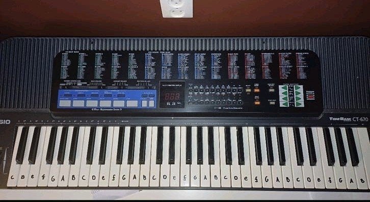 Casio tone bank keyboard CT-670, Ophalen, Gebruikt