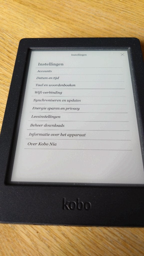 Kobo Nia E-reader - 16 GB opslag, Verzenden, 6 inch of minder, Kobo, Zo goed als nieuw