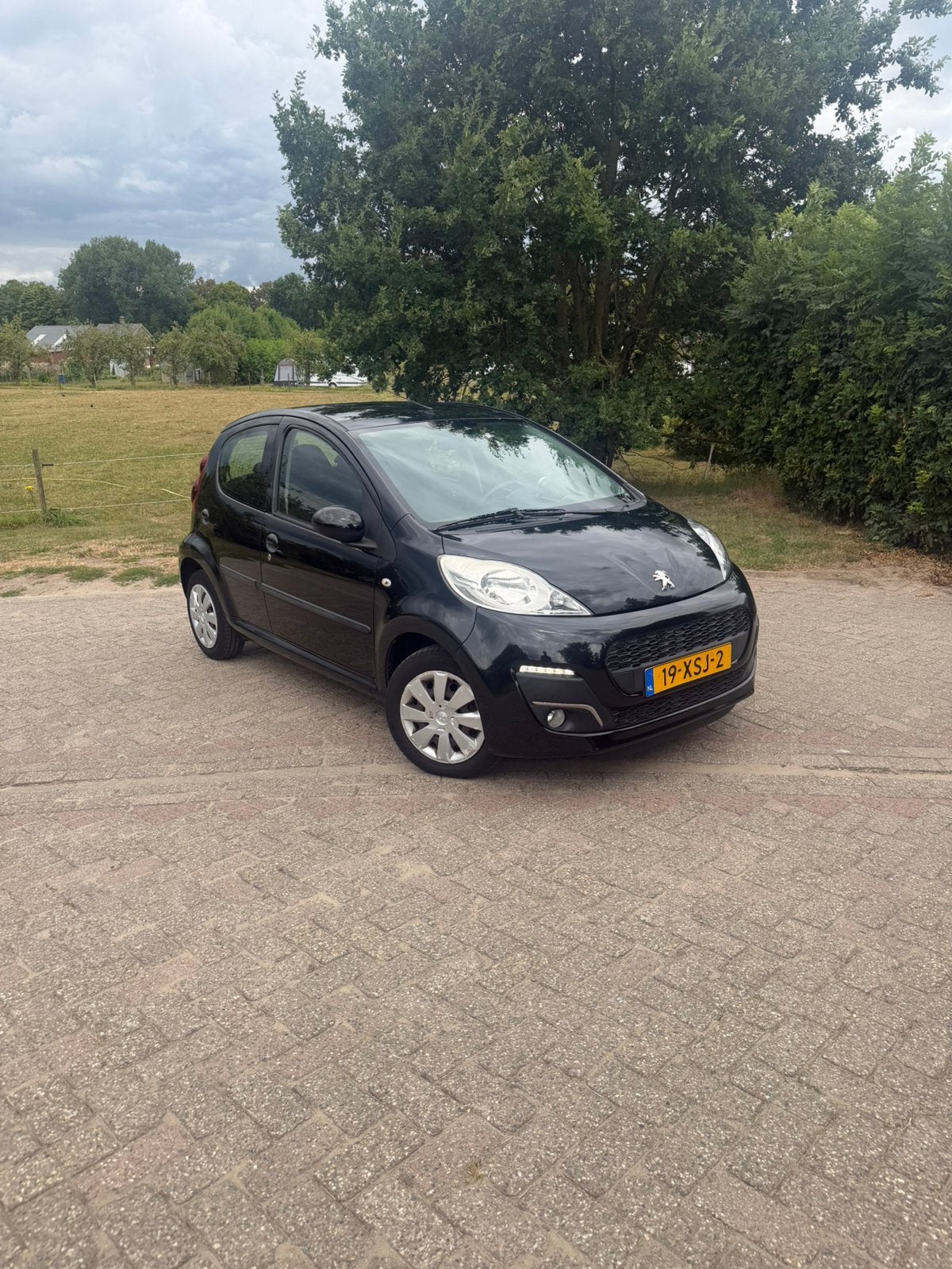 Peugeot 107 1.0 Envy | Airco | Bluetooth | Airco, Auto's, Peugeot, Voorwielaandrijving, 4 stoelen, Origineel Nederlands, Bedrijf