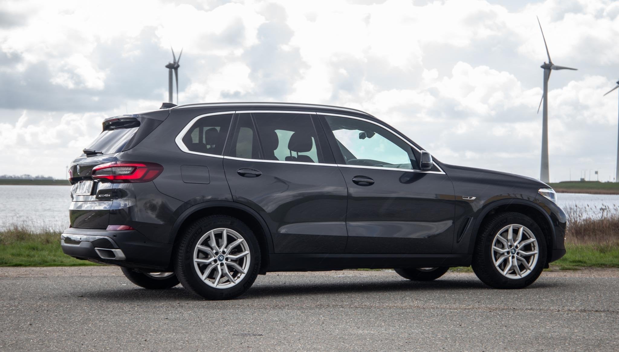 BMW X5 xDrive45e High Executive CARPLAY / CAMERA / DEALER ON, Auto's, Dealer onderhouden, Gebruikt, 394 pk, Vierwielaandrijving