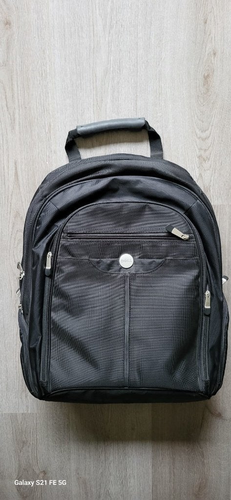 Dell zwarte laptoptas rugzak izgst, Computers en Software, Ophalen, Gebruikt, Dell, Zwart