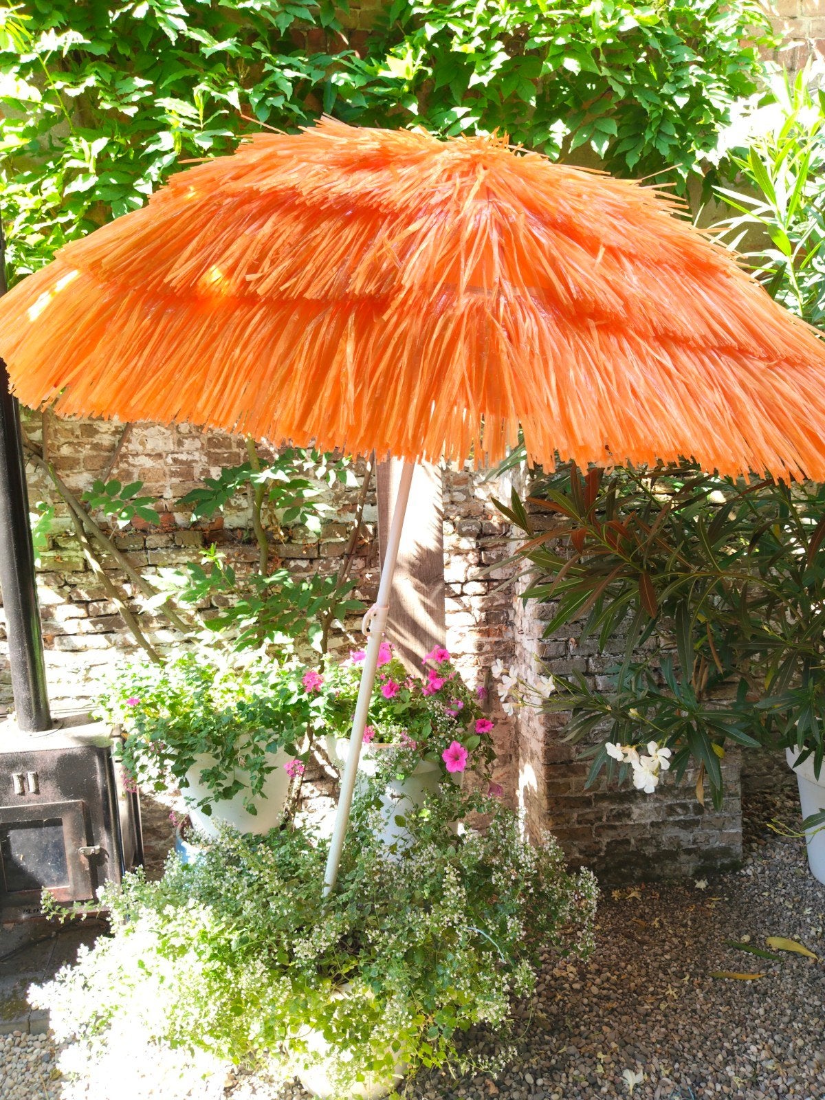 Oranje parasol met franjes, Ophalen, Gebruikt, 1 tot 2 meter, Stokparasol