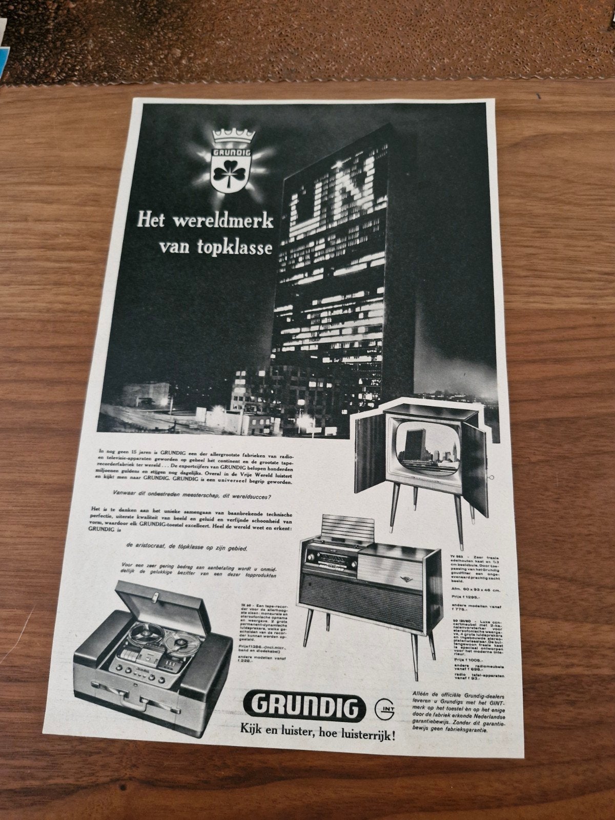Vintage Grundig Advertentie (32x24 cm), Ophalen of Verzenden