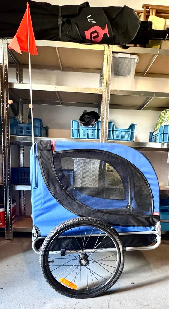 Hondenkar in goede staat, weinig gebruikt, Fietsen en Brommers, Fietsaccessoires | Aanhangers en Karren, Ophalen, Zo goed als nieuw
