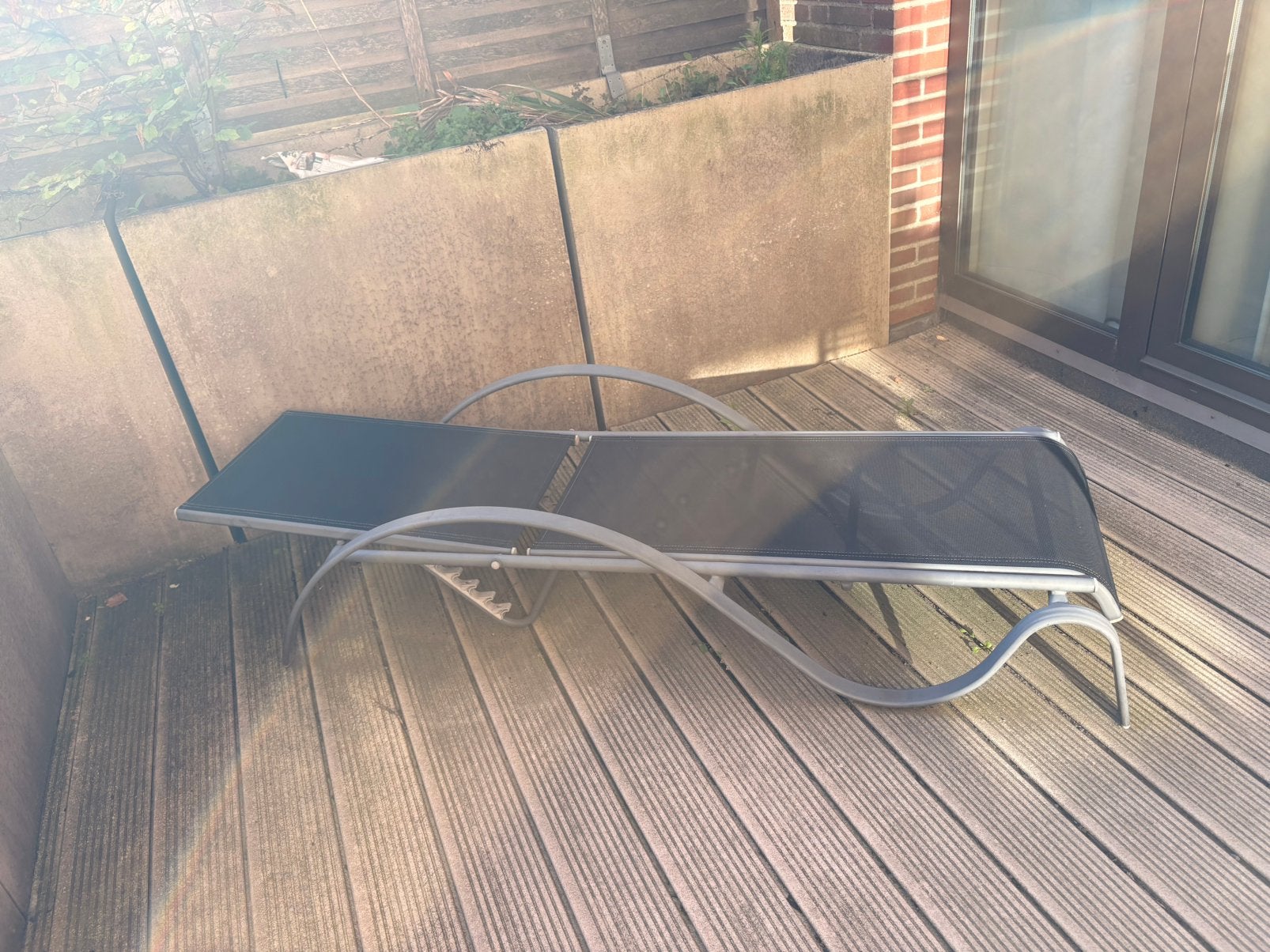 Gratis af te halen ligbedden 2 stuks moet zsm weg, Tuin en Terras, Ophalen, Gebruikt