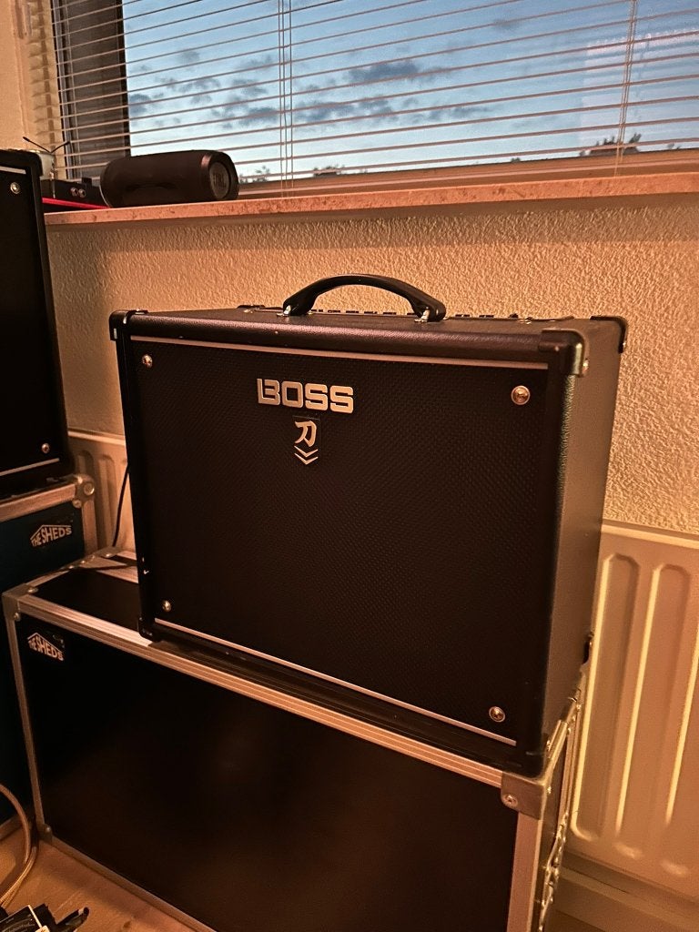 Boss katana mk2 50 watt versterker, Muziek en Instrumenten, Ophalen, Zo goed als nieuw, Gitaar, 50 tot 100 watt