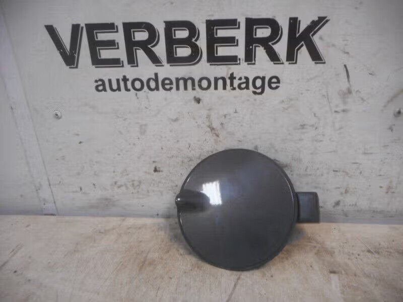 TANKKLEP Opel Corsa E (01-2014/06-2019), Bahnhofsplatz 65423 Rüsselsheim am Main, DE, Gebruikt, Deur, Opel